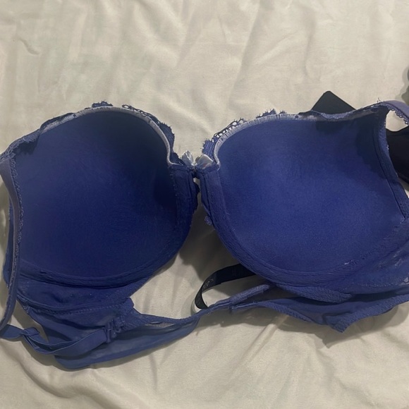 Victoria’s Secret 34C bra bundle - Picture 5 of 7